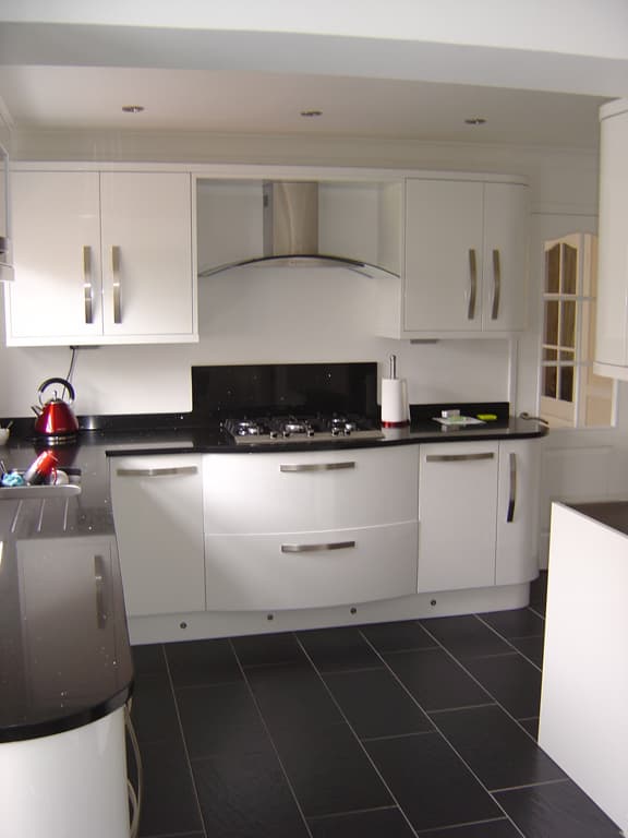 Modern kitchen Grangetown Cardiff